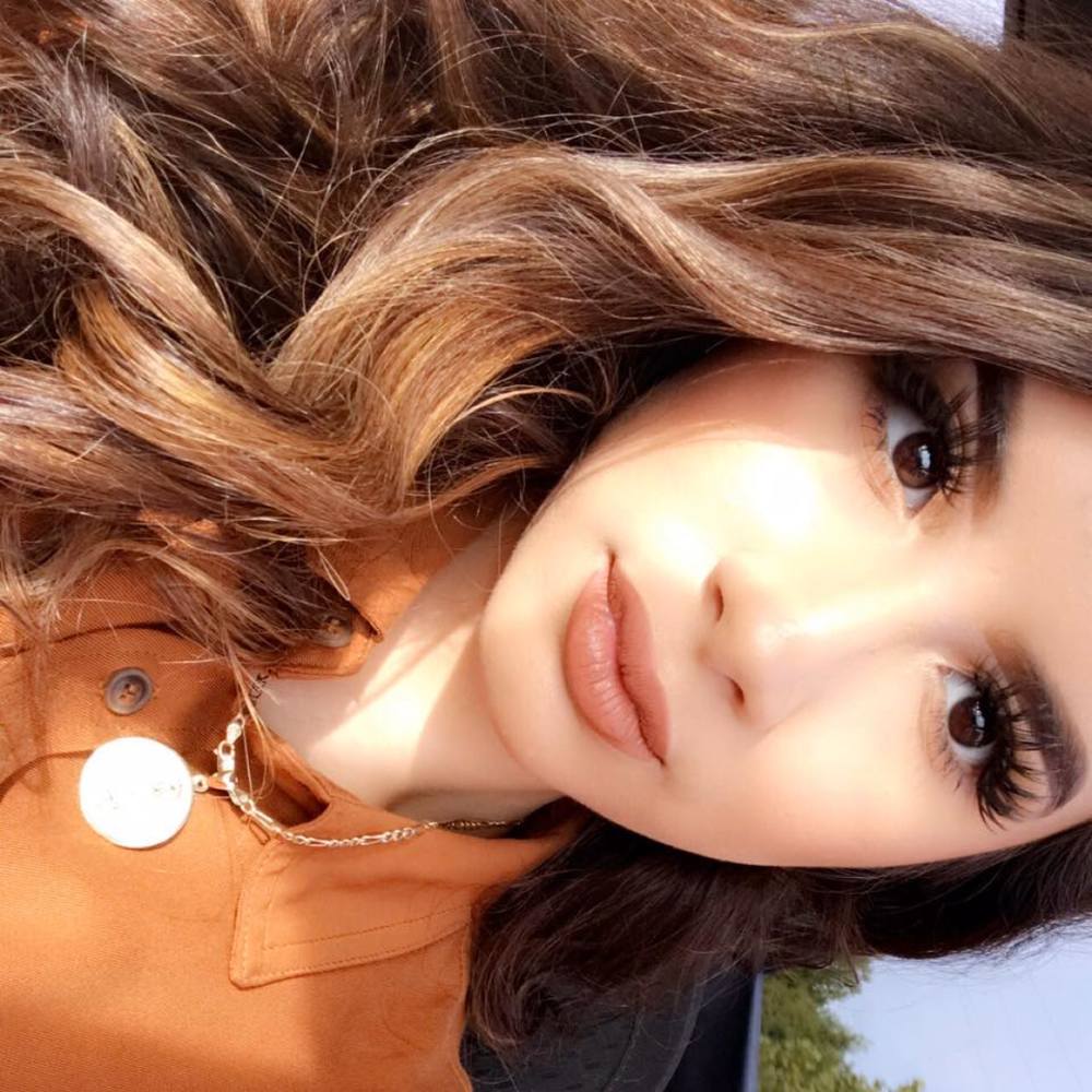 Meet your Posher, Ariana